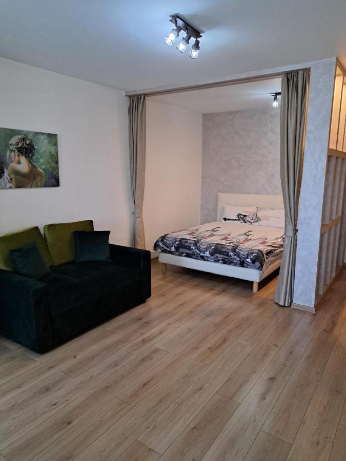 Glamour Studio Nagyvárad Kültér fotó
